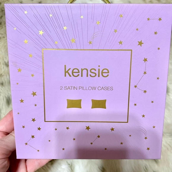 Kensie Bedding Nwt Kensie 2 Pack Satin Pillowcases Poshmark